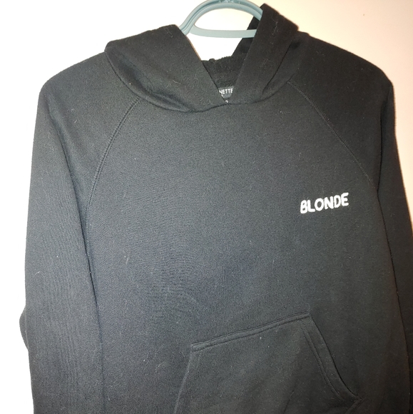 Blonde sweater - Picture 1 of 2